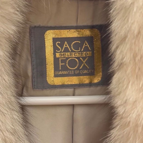 Saga selected blue fox fur coat Size M - Picture 3 of 6